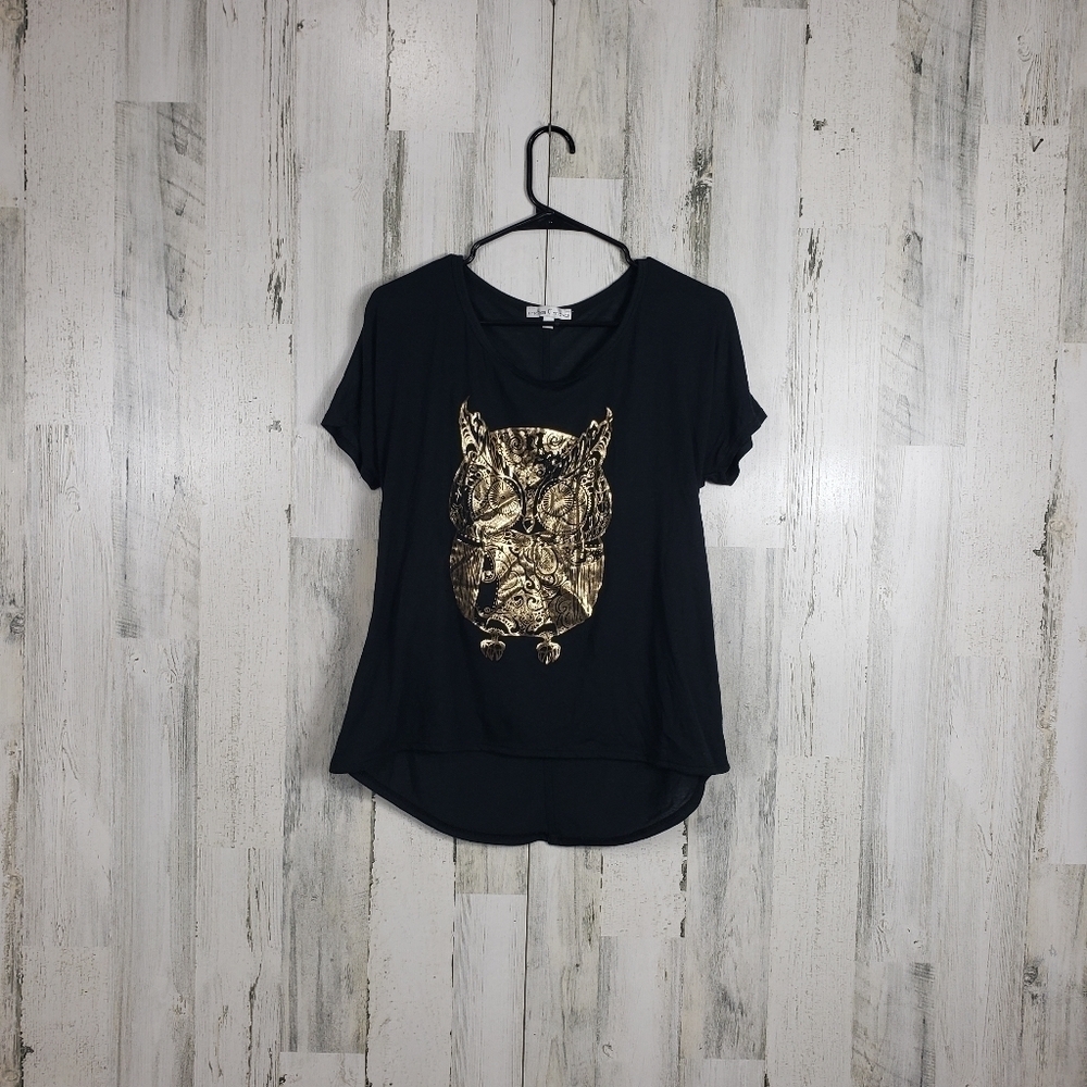 Moa moa gold owl oversized tshirt size medium